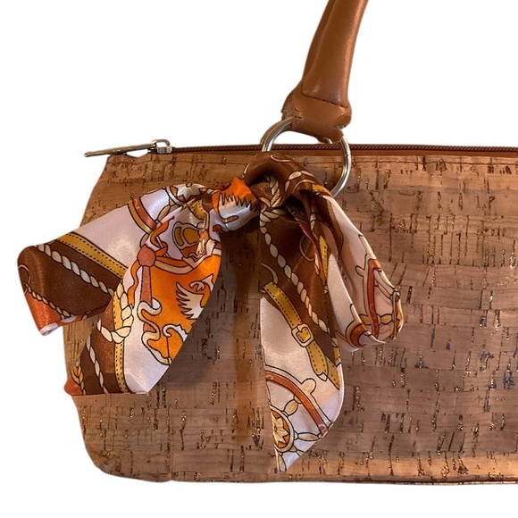 Faux Cork Insulated Wine Tote - Picture 3 of 8